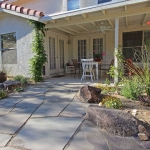 A gorgeous patio and flagstone pathway